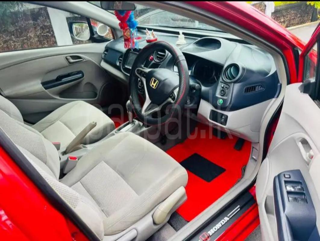 Advertisement image 4