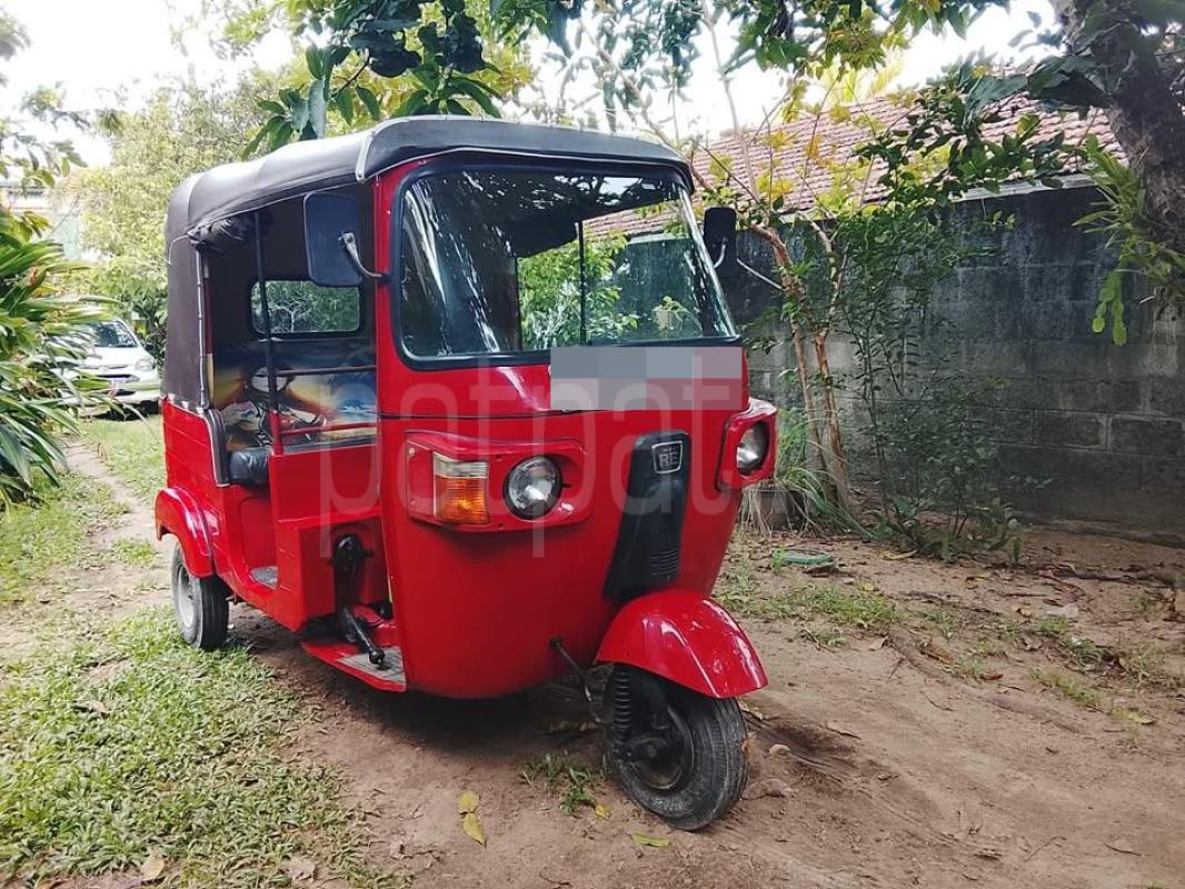 Bajaj 4 stroke 2013 - பயன்படுத்தப்பட்டது முச்சக்கர வண்டி sale in Sri Lanka - patpat.lk