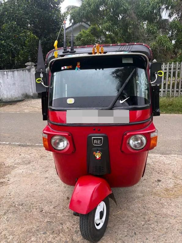 Bajaj Three Wheel 2011 - භාවිතා කරන ලද ත්‍රිරෝද රථය sale in Sri Lanka - patpat.lk