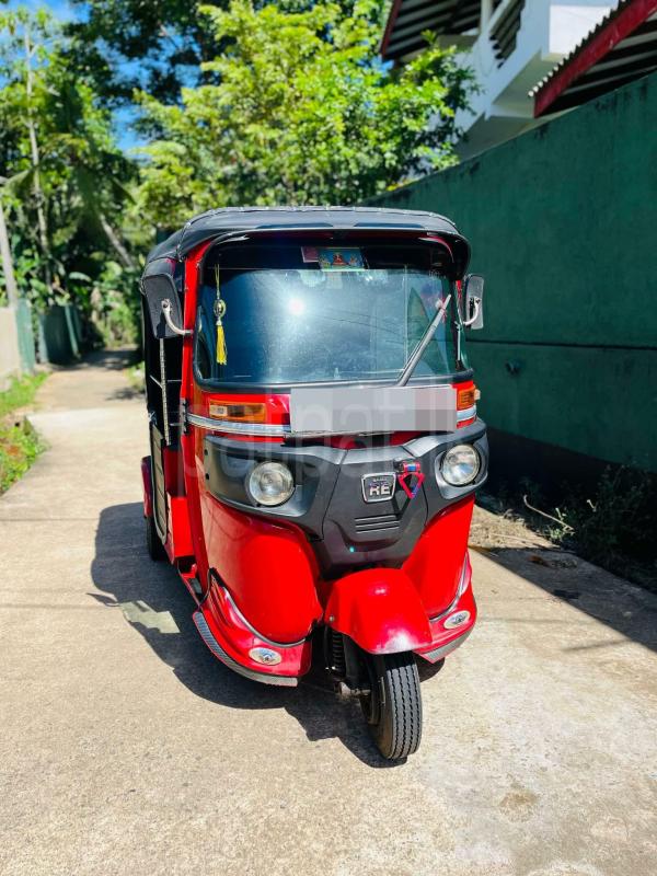 Bajaj 4 stroke 2015 - பயன்படுத்தப்பட்டது முச்சக்கர வண்டி sale in Sri Lanka - patpat.lk