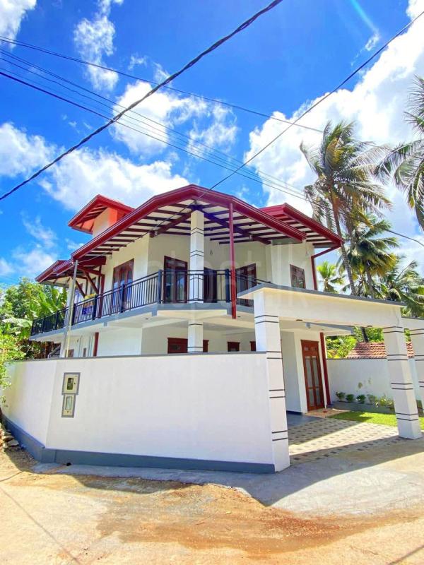 House for Sale in Athurugiriya ads-image-1