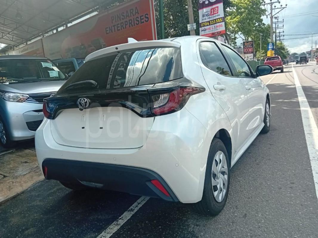 Toyota Yaris 2024 - Brand New Car sale in Sri Lanka - patpat.lk