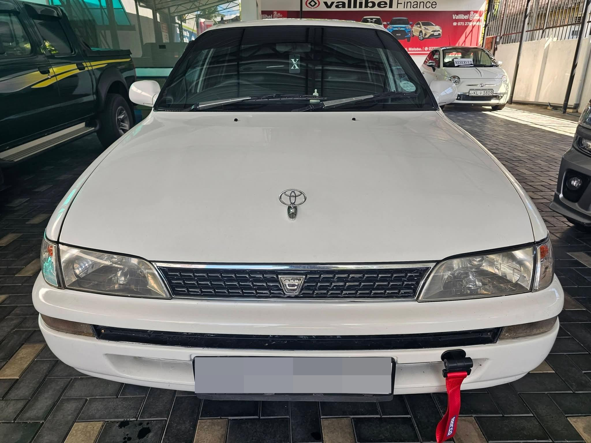 Toyota Corolla 1992 - பயன்படுத்தப்பட்டது கார் sale in Sri Lanka - patpat.lk