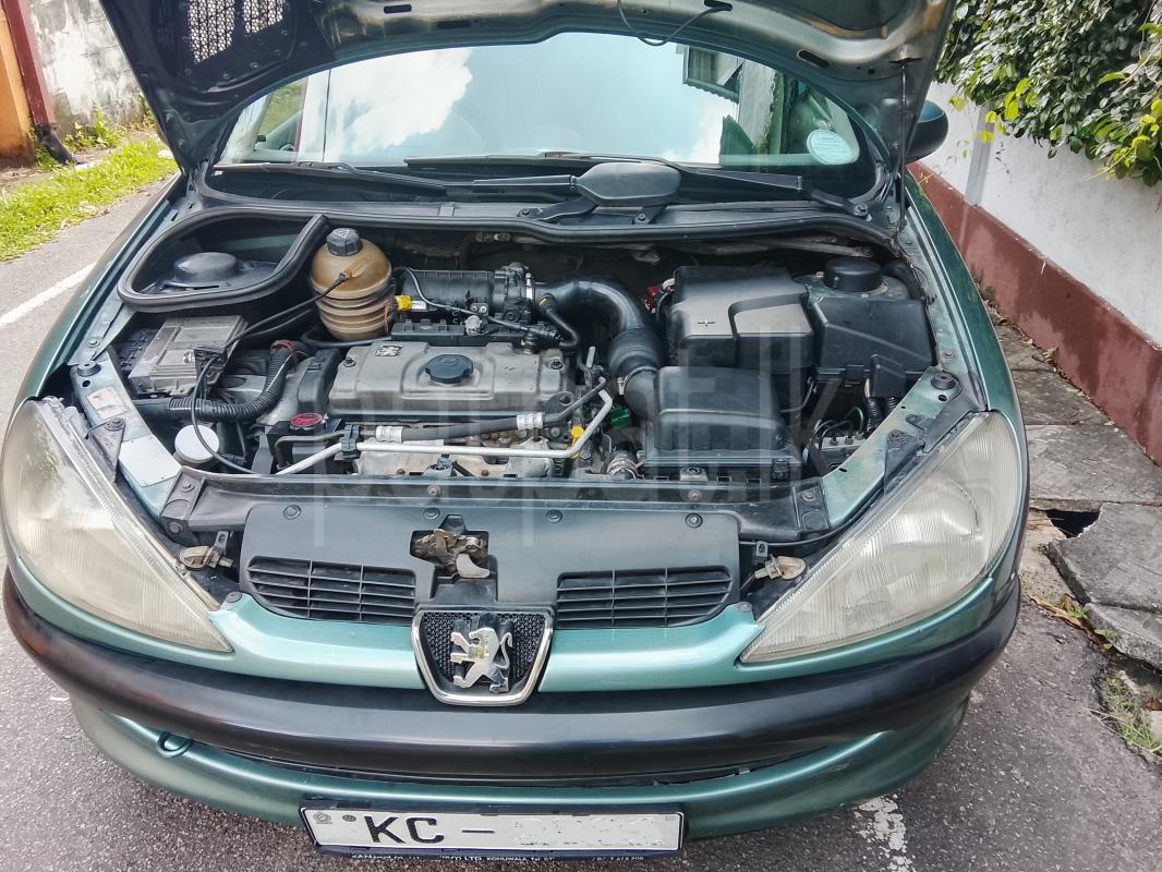 Advertisement image 6