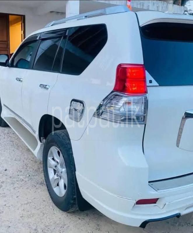 Advertisement image 4