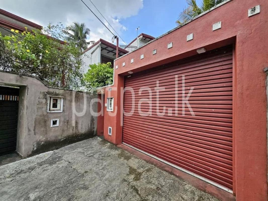 Advertisement image 1