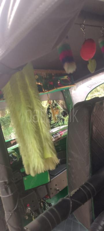 Bajaj Three Wheel 2011 - භාවිතා කරන ලද ත්‍රිරෝද රථය sale in Sri Lanka - patpat.lk