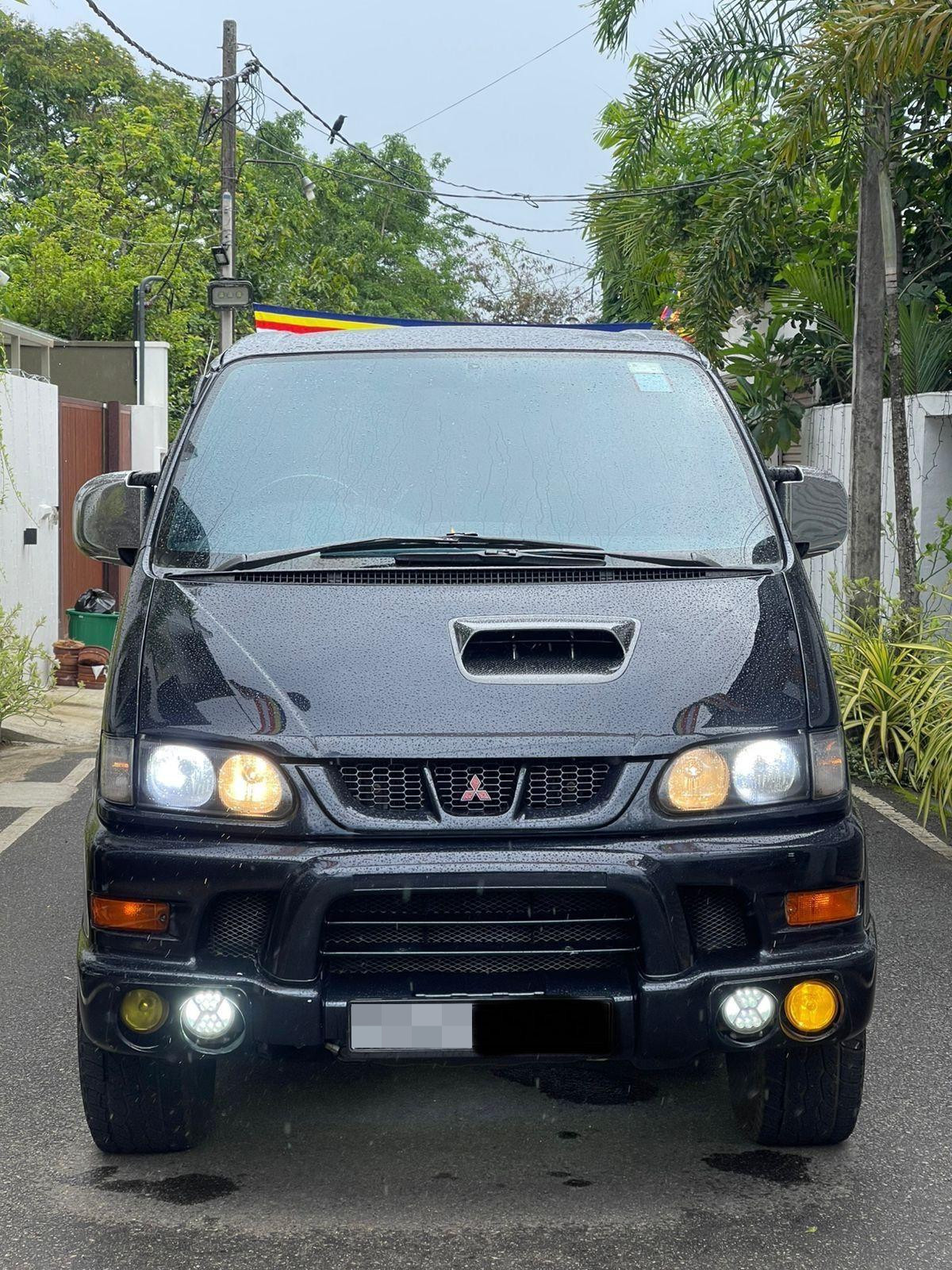 Mitsubishi L400 1998 - Used Van sale in Sri Lanka - patpat.lk