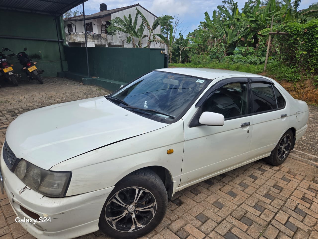Nissan Bluebird 2000 - Used Car sale in Sri Lanka - patpat.lk