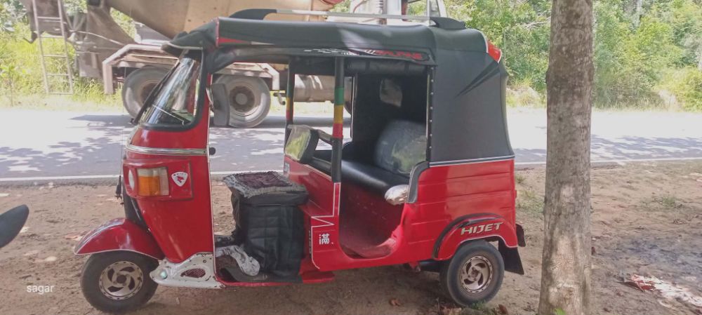 Bajaj Three Wheel 2011 - Used Three wheeler sale in Sri Lanka - patpat.lk