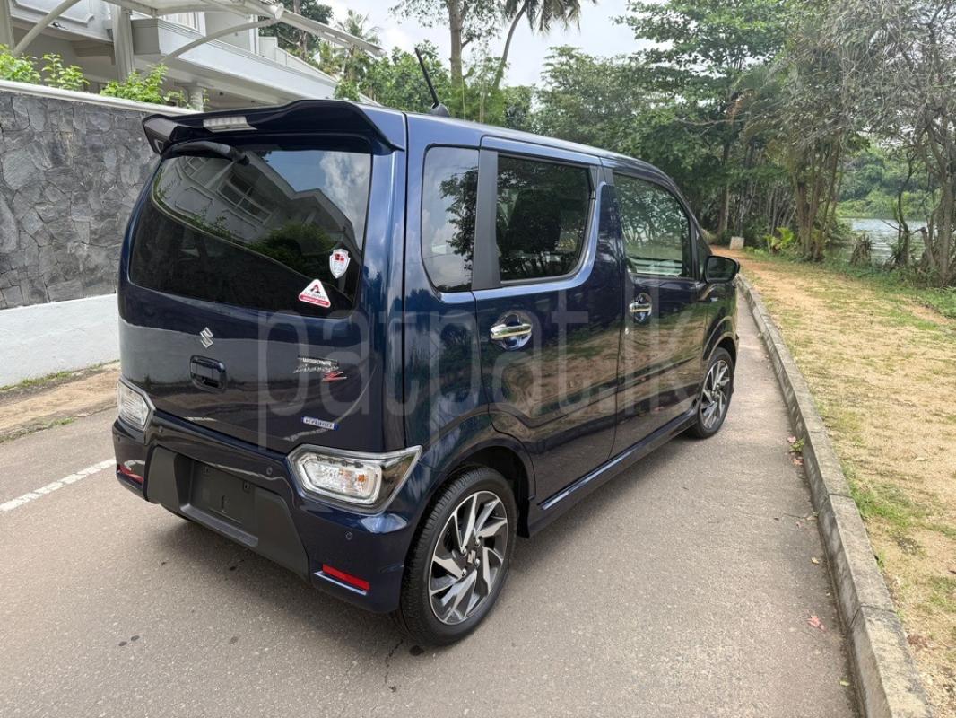 Advertisement image 3