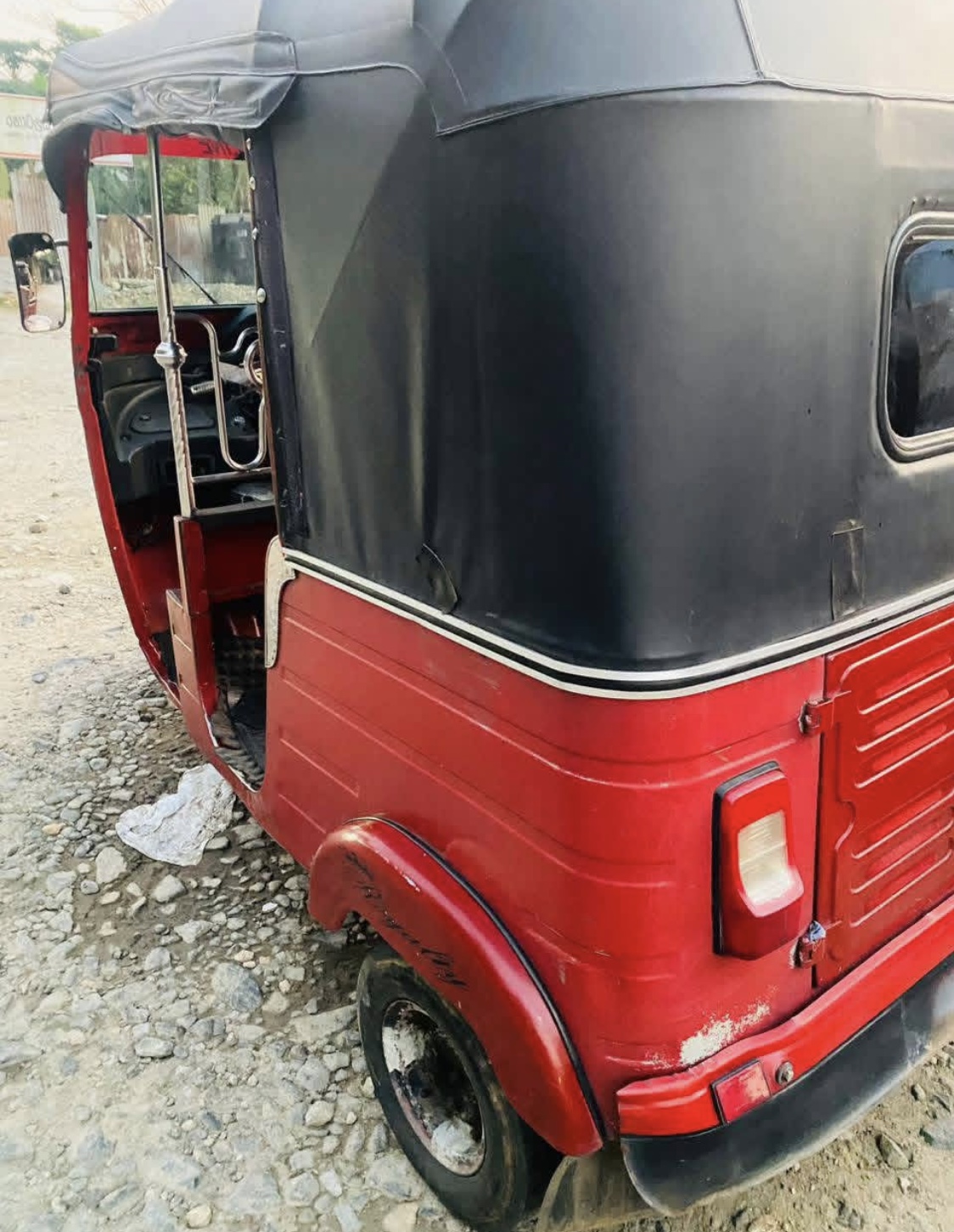 Bajaj Three Wheel 2015 - Used Three wheeler sale in Sri Lanka - patpat.lk