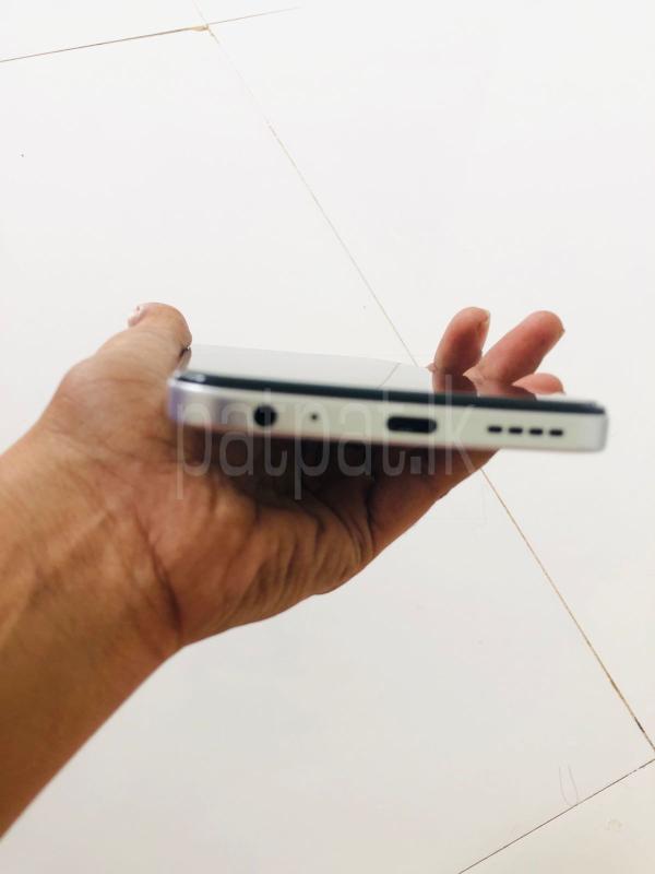 Infinix Hot 60i  -Sale