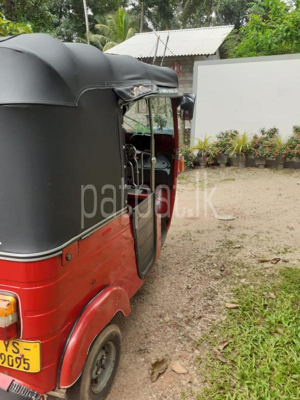 Bajaj 4 stroke 2011 - භාවිතා කරන ලද ත්‍රිරෝද රථය sale in Sri Lanka - patpat.lk