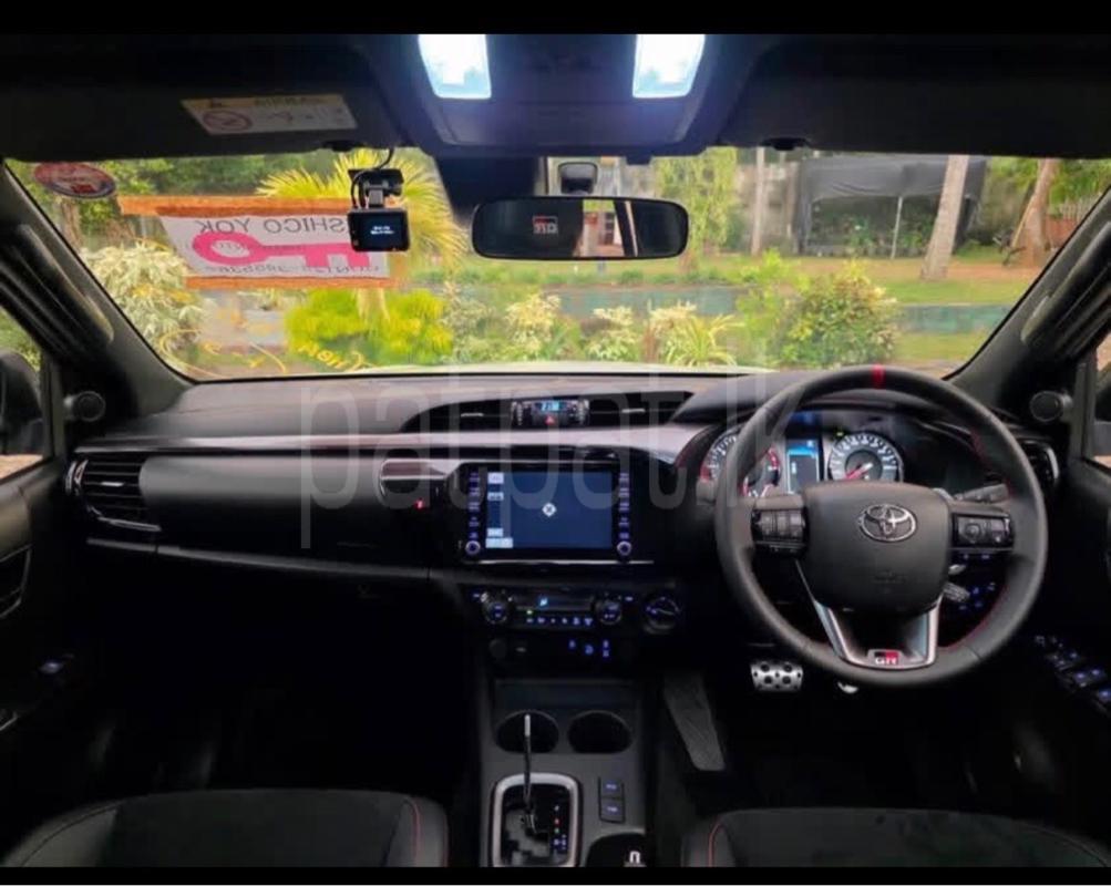 Advertisement image 6