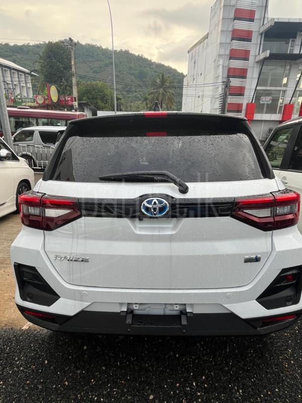 Advertisement image 4