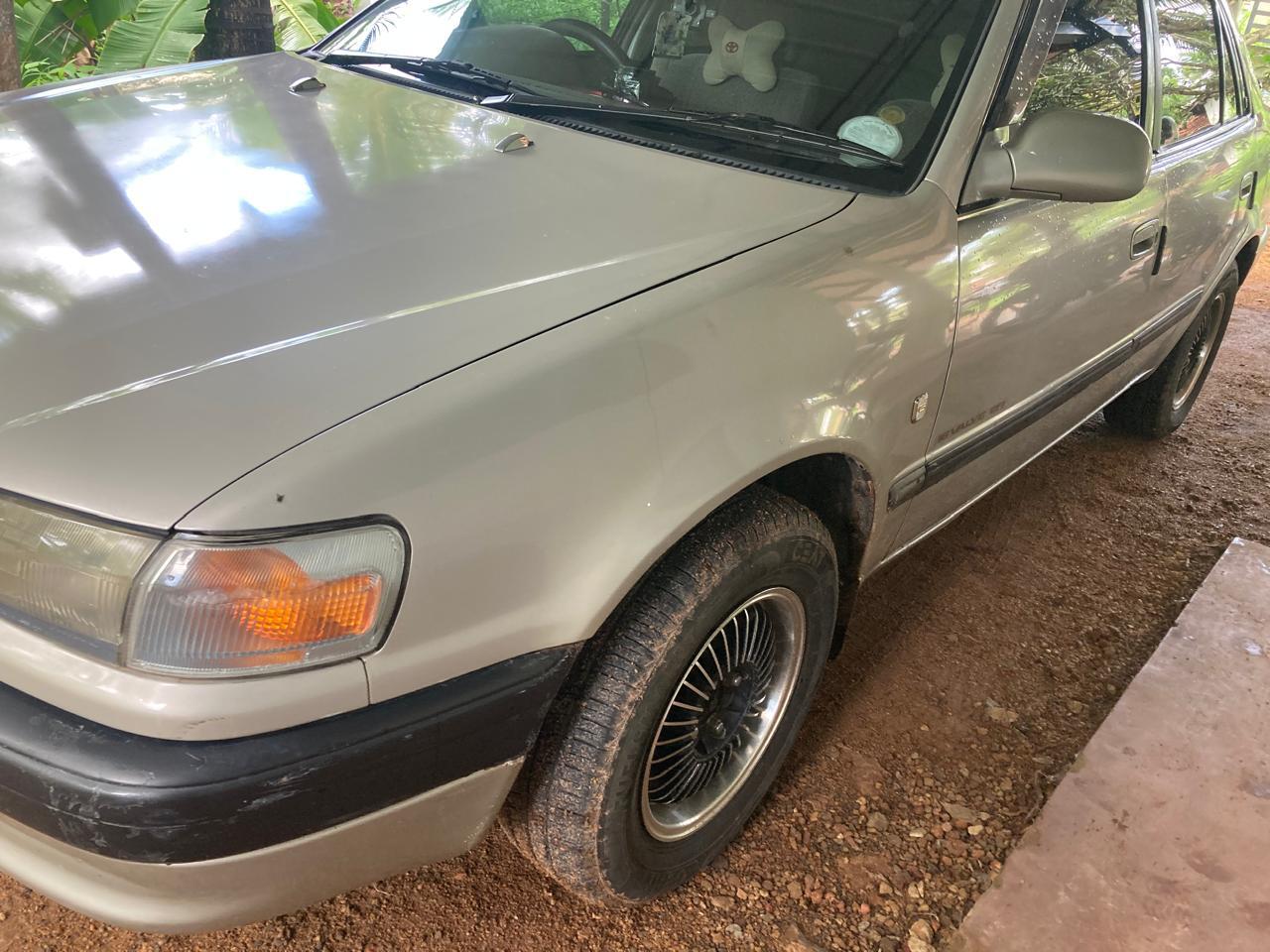 Toyota Corolla 1995 - பயன்படுத்தப்பட்டது கார் sale in Sri Lanka - patpat.lk