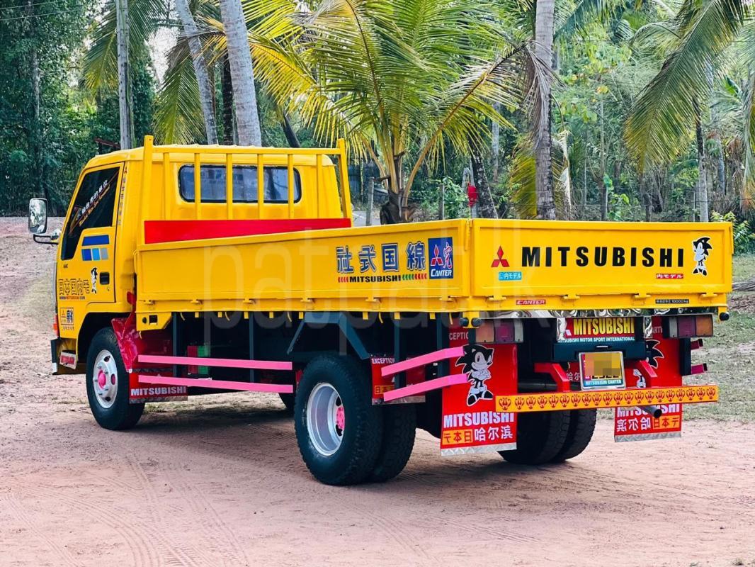 Mitsubishi Canter 1996 - பயன்படுத்தப்பட்டது டிரக் sale in Sri Lanka - patpat.lk