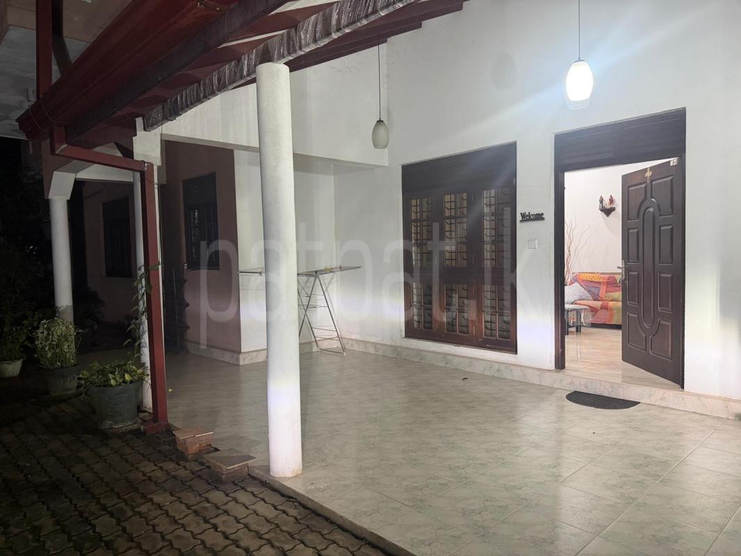 Advertisement image 10