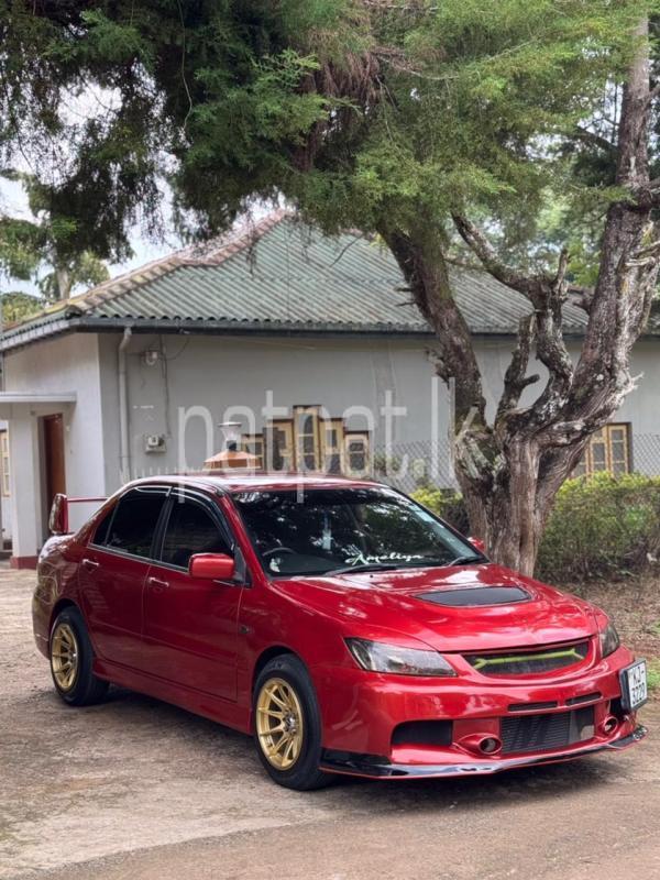 Advertisement image 3