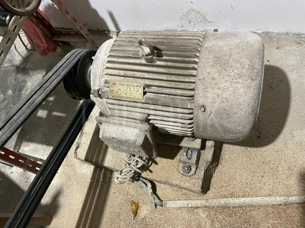 Advertisement image 5