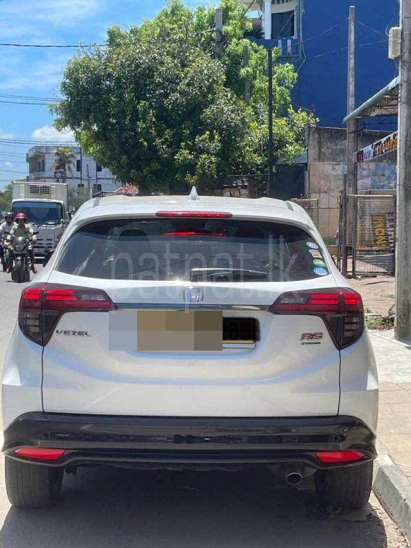 Honda Vezel 2019 - பயன்படுத்தப்பட்டது SUV sale in Sri Lanka - patpat.lk