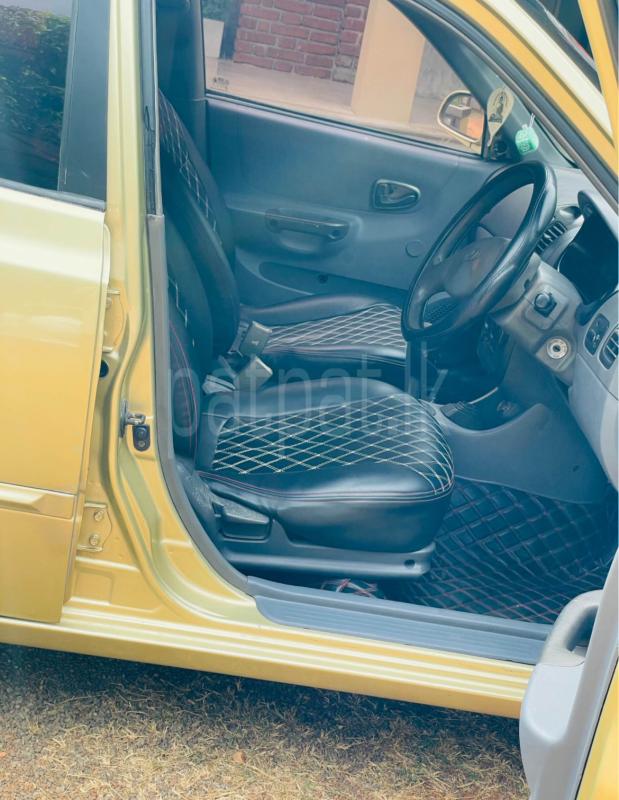 Hyundai Accent 2001 - பயன்படுத்தப்பட்டது கார் sale in Sri Lanka - patpat.lk