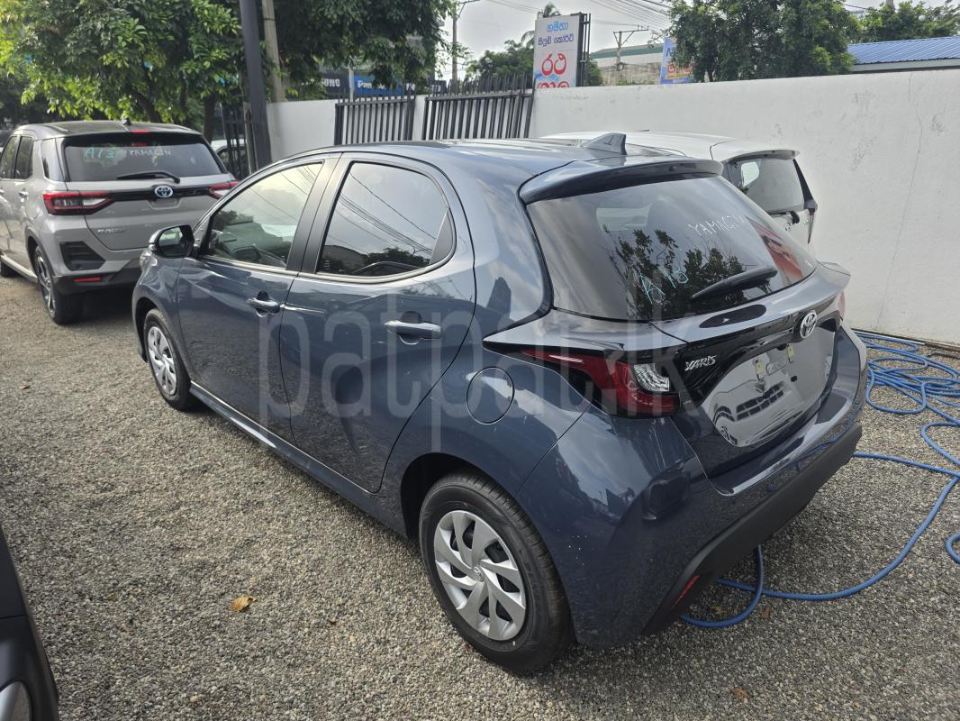 Toyota Yaris 2026 - අලුත් කාර් sale in Sri Lanka - patpat.lk