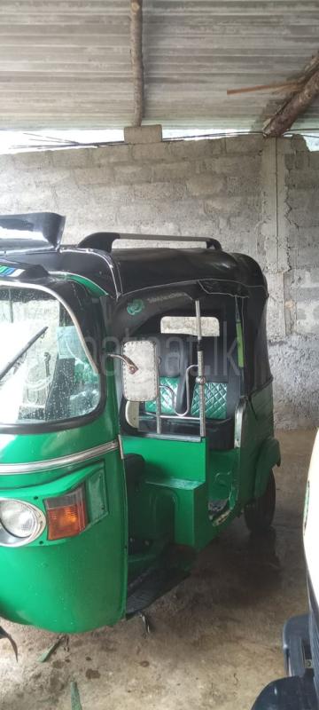 Bajaj Three Wheel 2009 - பயன்படுத்தப்பட்டது முச்சக்கர வண்டி sale in Sri Lanka - patpat.lk