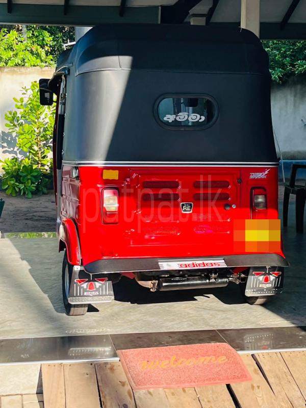 Bajaj Three Wheel 2019 - Used Three wheeler sale in Sri Lanka - patpat.lk