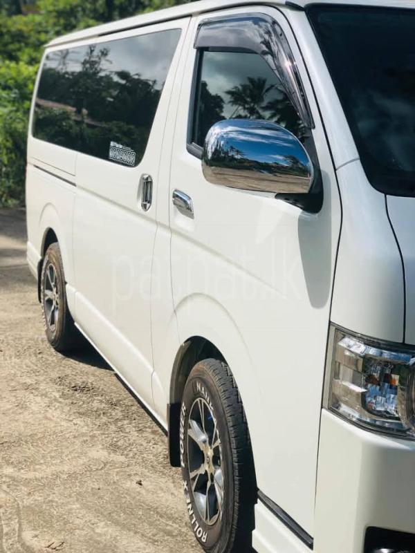 Advertisement image 1