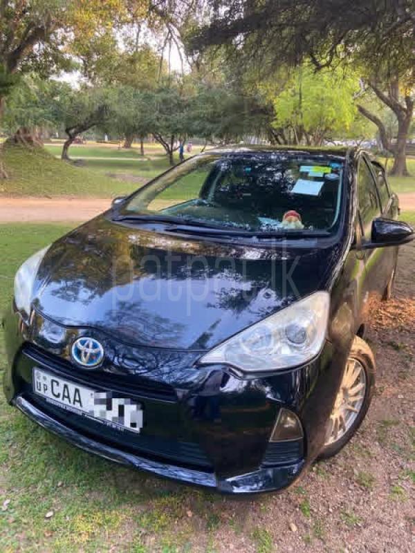 Toyota Aqua 2013 - Used Car sale in Sri Lanka - patpat.lk