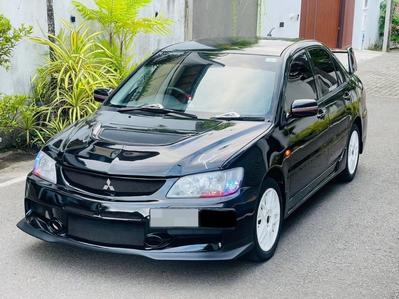 Mitsubishi Lancer 2001 - Used Car sale in Sri Lanka - patpat.lk