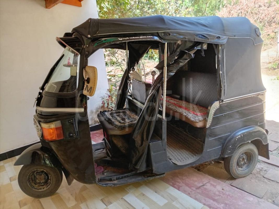 Bajaj Three Wheel 2011 - பயன்படுத்தப்பட்டது முச்சக்கர வண்டி sale in Sri Lanka - patpat.lk