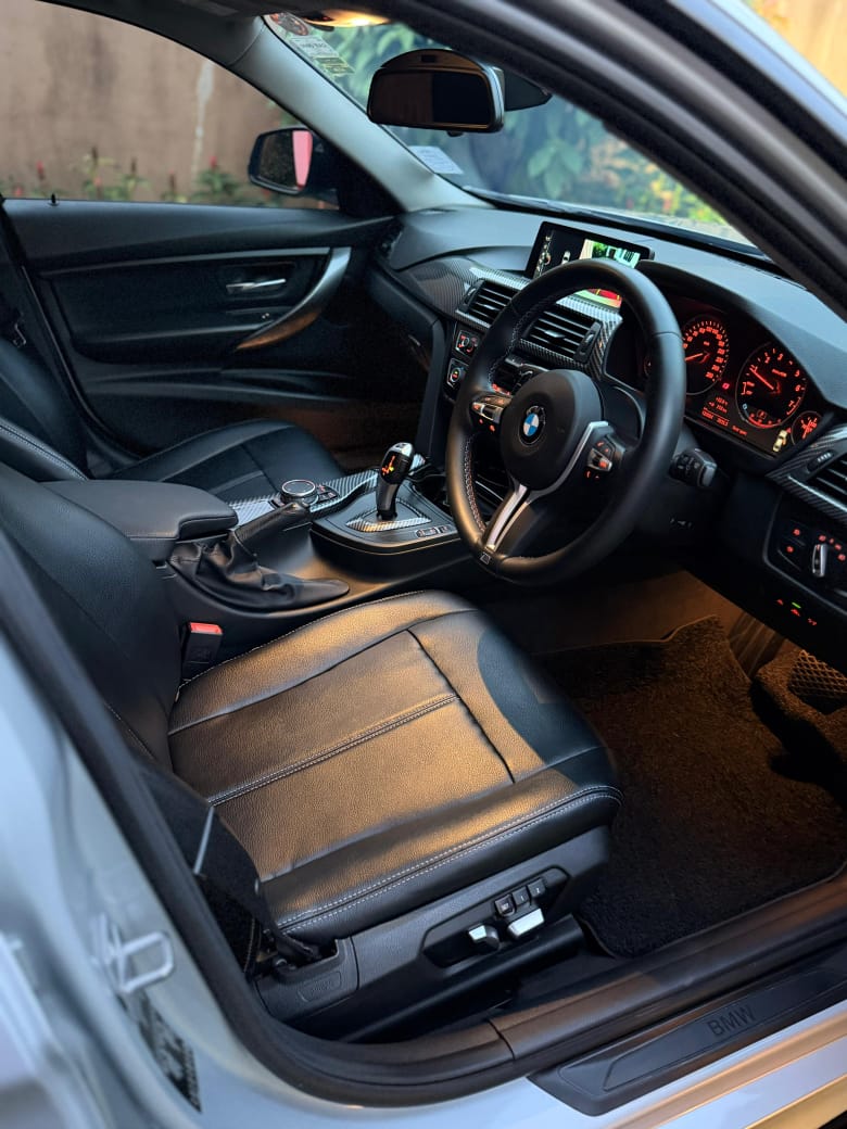BMW 318i 2017 - பயன்படுத்தப்பட்டது கார் sale in Sri Lanka - patpat.lk