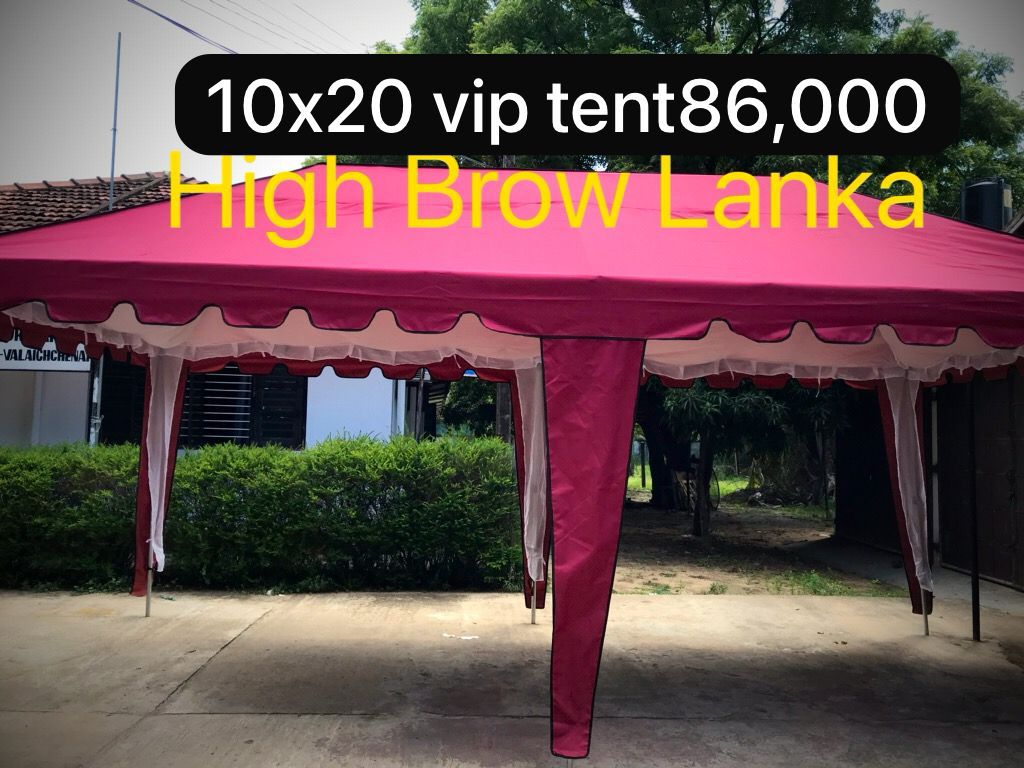 Canopy Huts