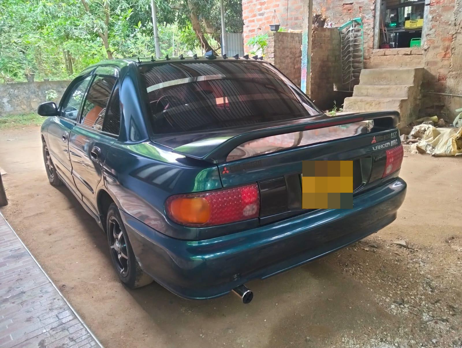 Mitsubishi CB8.labaro 1992 - பயன்படுத்தப்பட்டது கார் sale in Sri Lanka - patpat.lk
