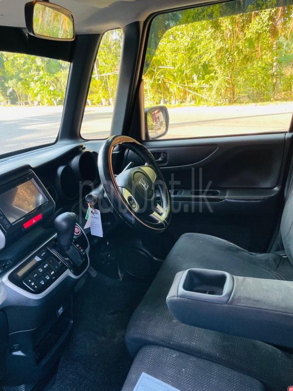 Advertisement image 6