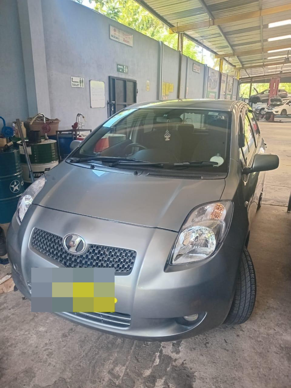 Toyota Vitz 2007 - பயன்படுத்தப்பட்டது கார் sale in Sri Lanka - patpat.lk