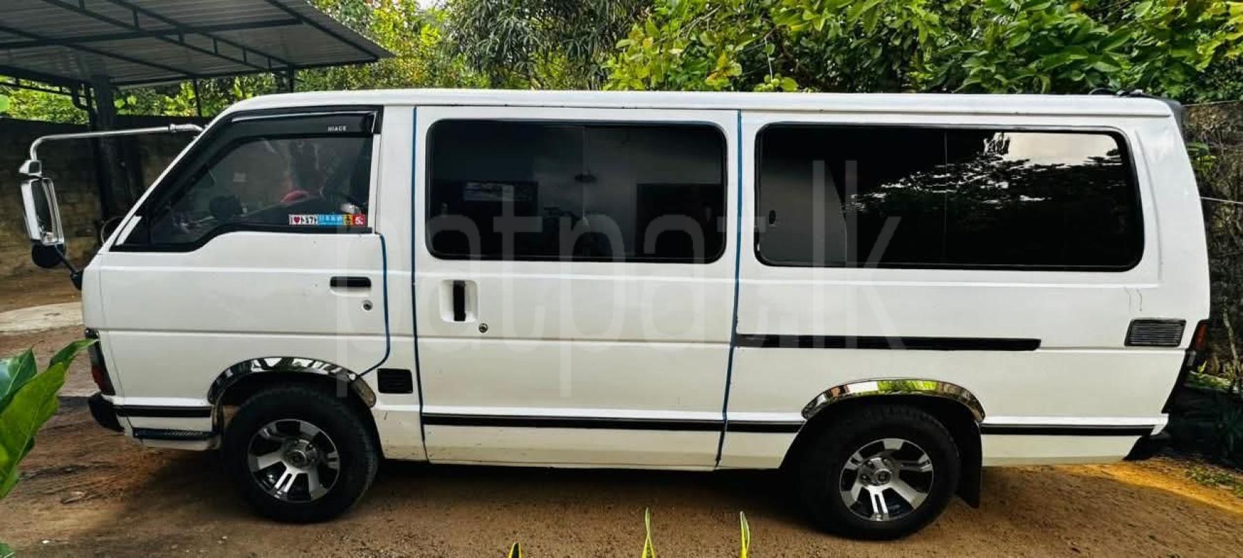 Toyota Hiace 1990 - Used Van sale in Sri Lanka - patpat.lk