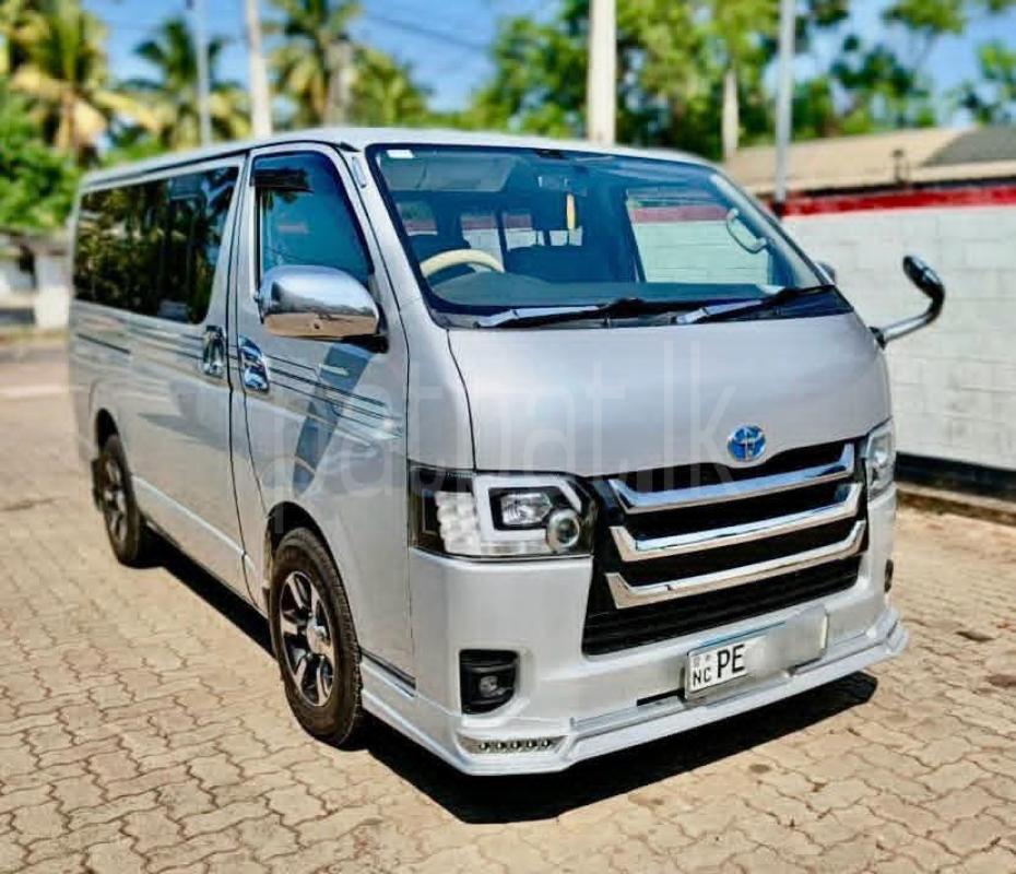 Toyota Hiace 2006 - Used Van sale in Sri Lanka - patpat.lk
