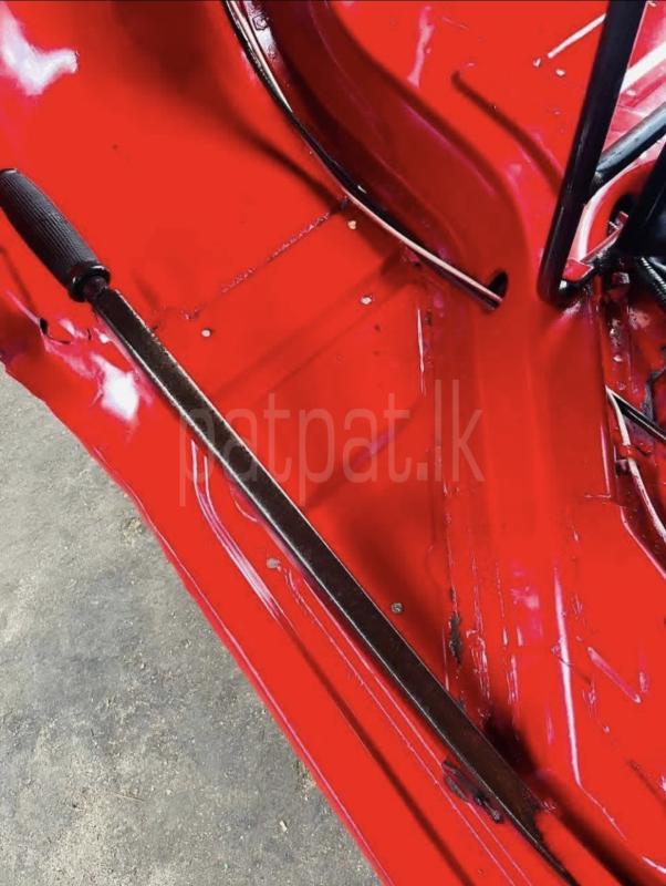 Bajaj Three Wheel 2015 - பயன்படுத்தப்பட்டது முச்சக்கர வண்டி sale in Sri Lanka - patpat.lk
