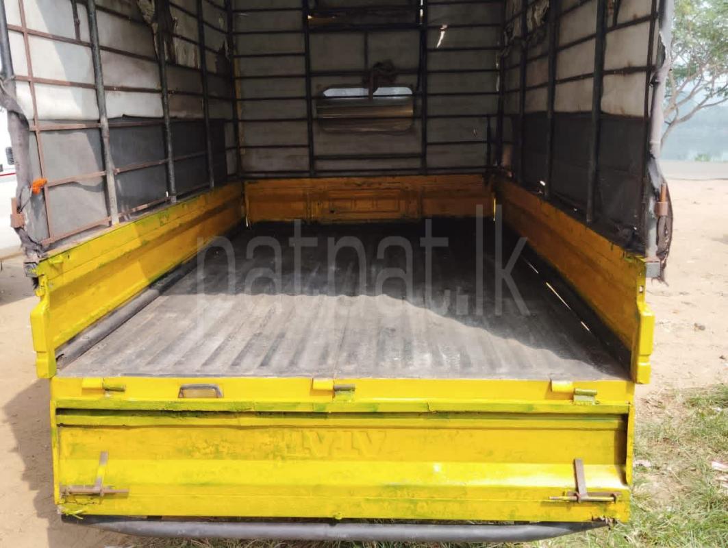 Advertisement image 4