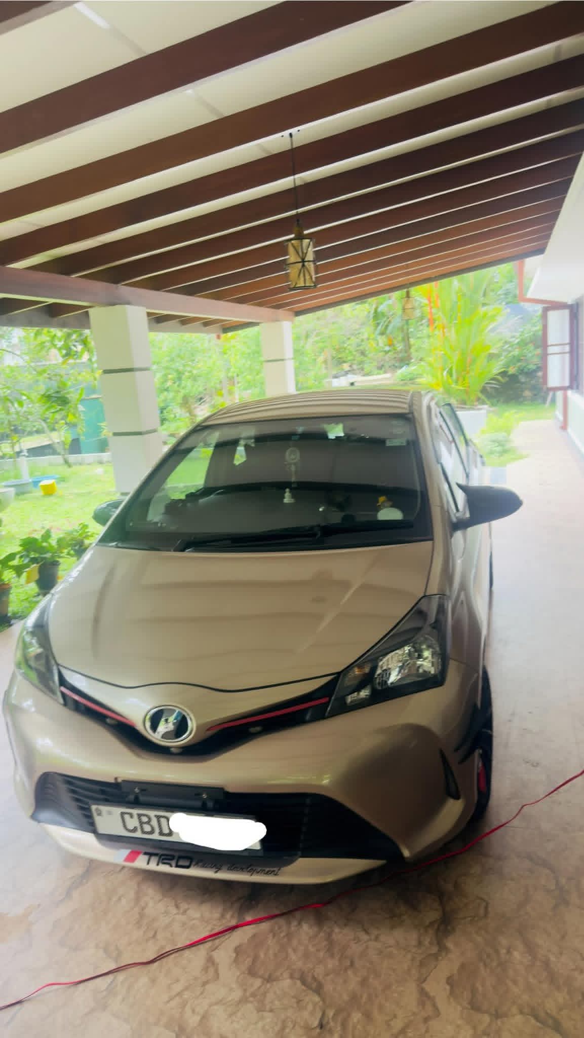 Toyota Vitz 2016 - பயன்படுத்தப்பட்டது கார் sale in Sri Lanka - patpat.lk