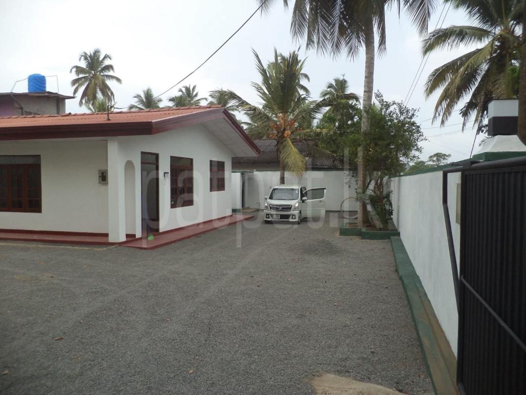 House for Sale in Kaduwela