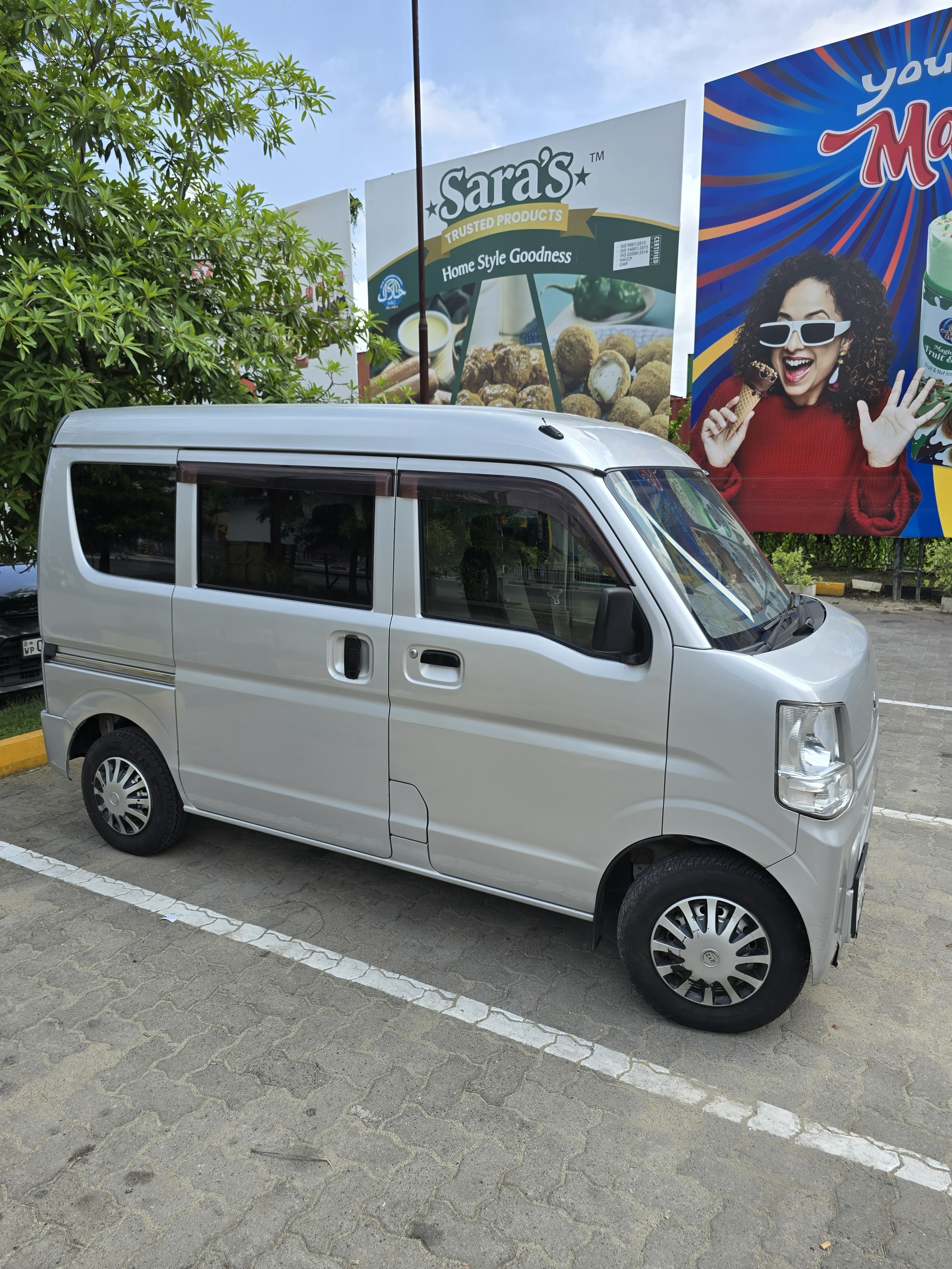 Mitsubishi Minicab 2016 - Used Van sale in Sri Lanka - patpat.lk