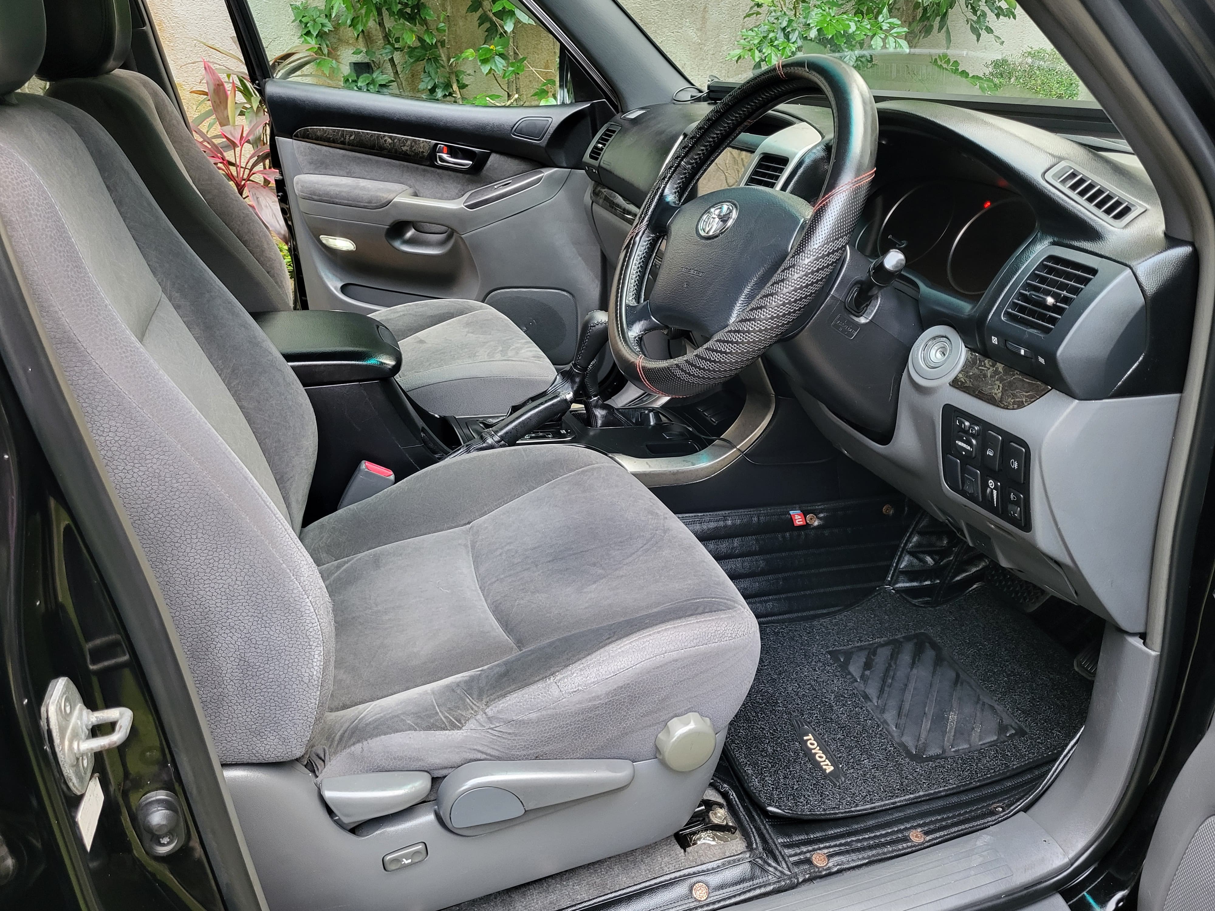 Toyota Land Cruiser Prado 2008 - Used SUV sale in Sri Lanka - patpat.lk