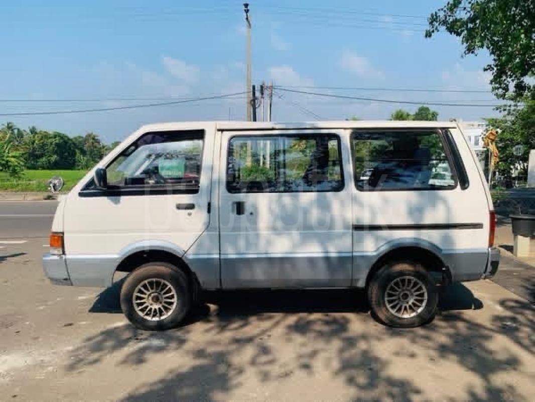 Nissan Vanette 1986 - பயன்படுத்தப்பட்டது வேன் sale in Sri Lanka - patpat.lk