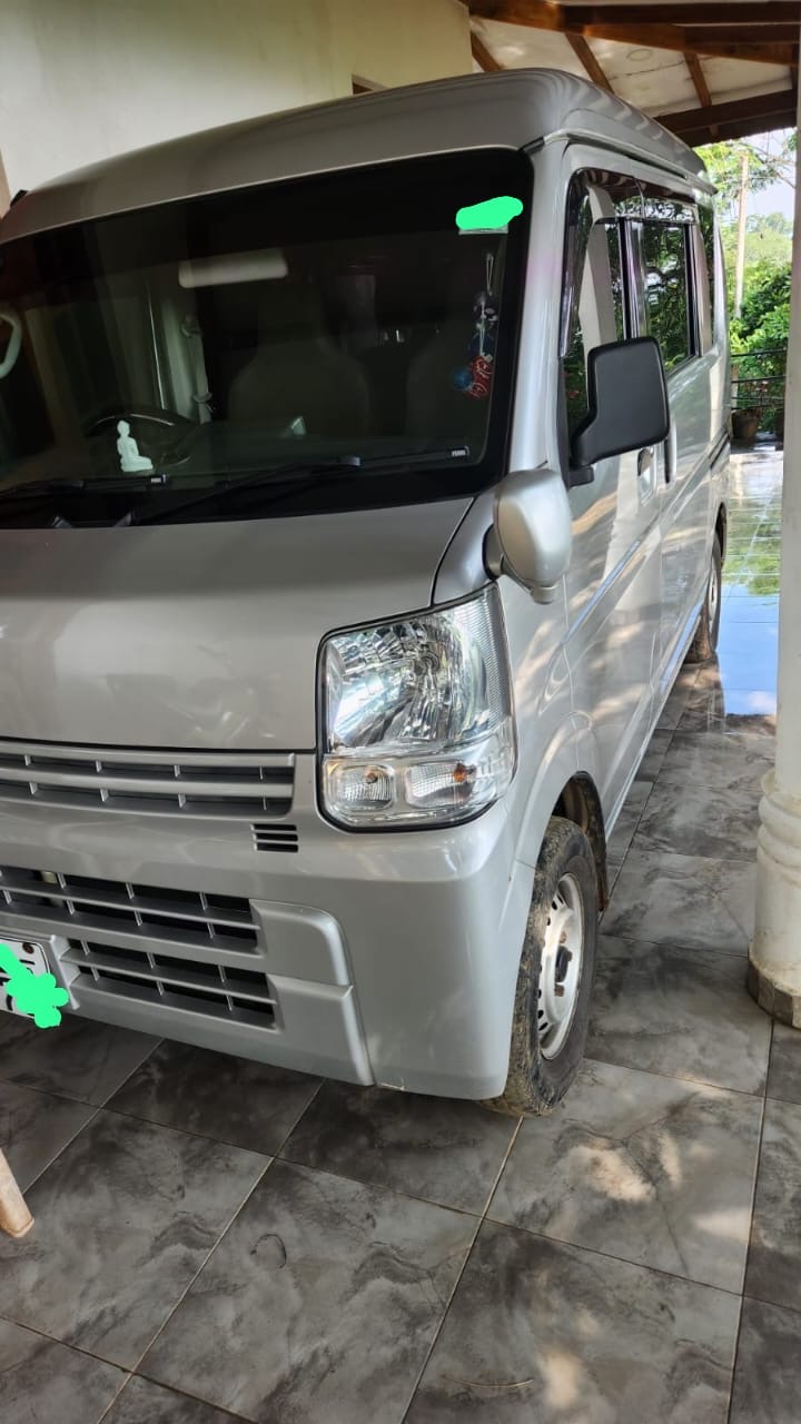 Mitsubishi Minicab 2015 - பயன்படுத்தப்பட்டது வேன் sale in Sri Lanka - patpat.lk