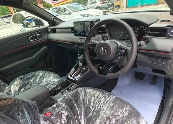 Honda Vezel 2025 - மறுசீரமைக்கப்பட்டது SUV sale in Sri Lanka - patpat.lk